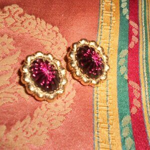 Vintage Jewels of India Melon Amethyst Glass Clip Earrings